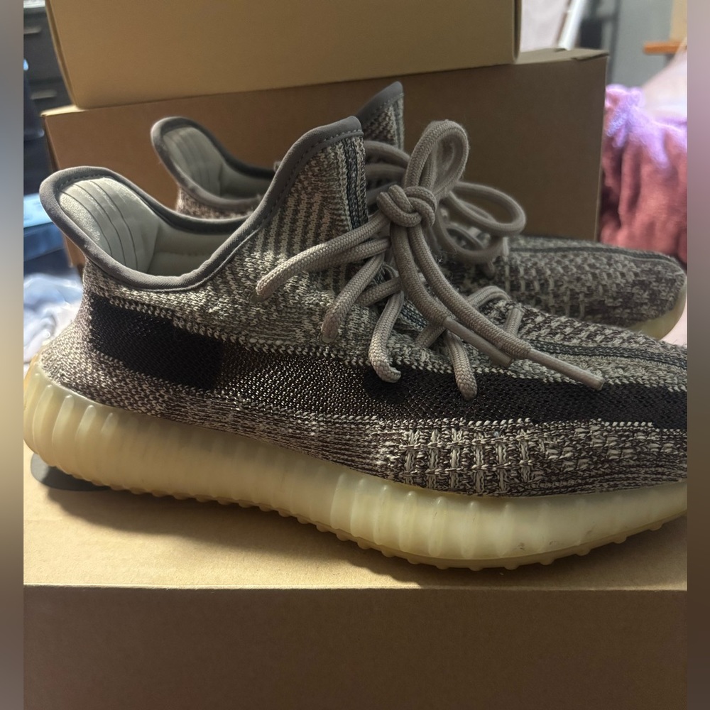 Yeezy Boost 350 V2 “Abez”